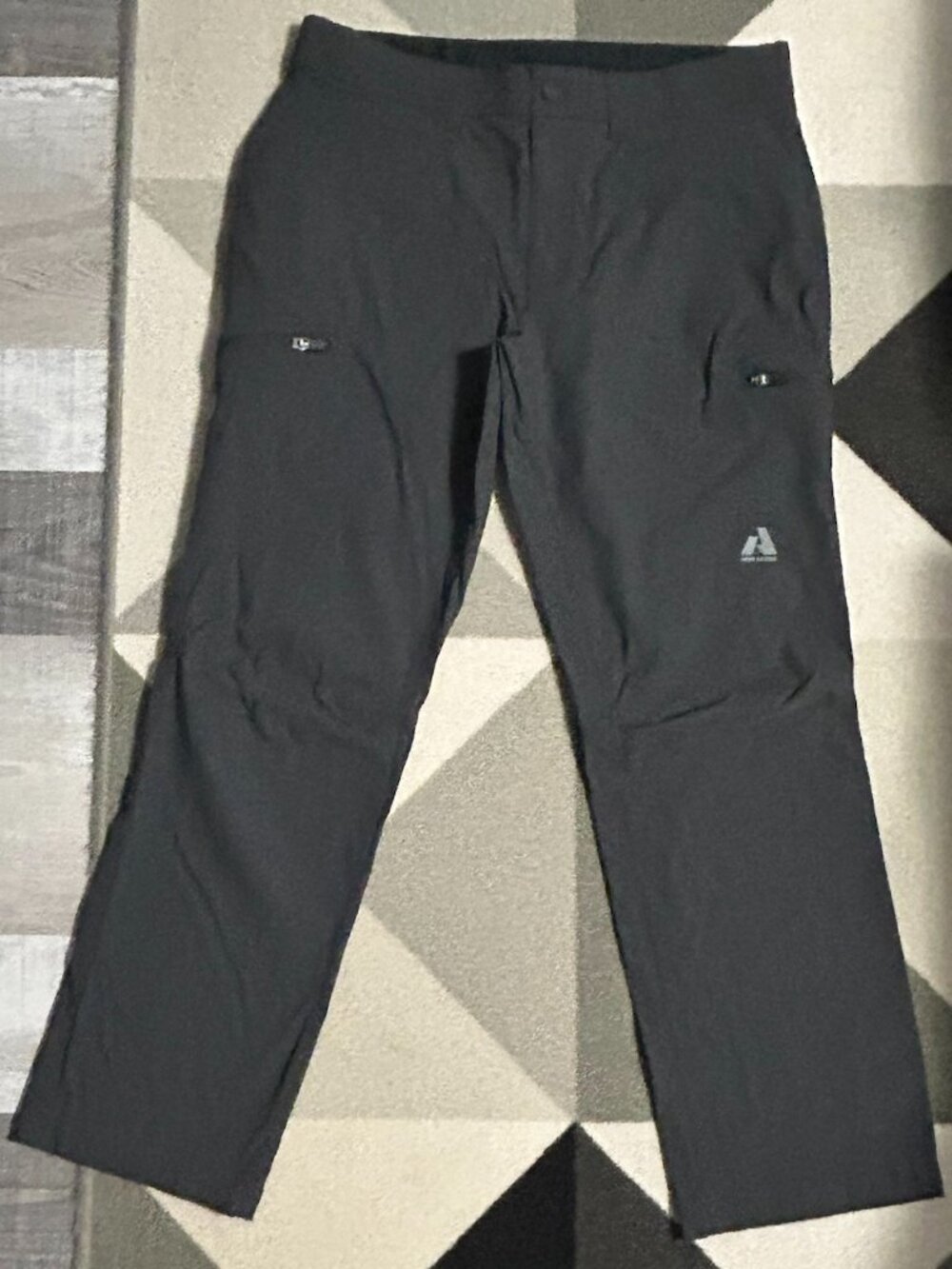 Eddie Bauer FIRST ASCENT Men's Gray Hiking Pants Zipper Cargo Pockets 34 X 30